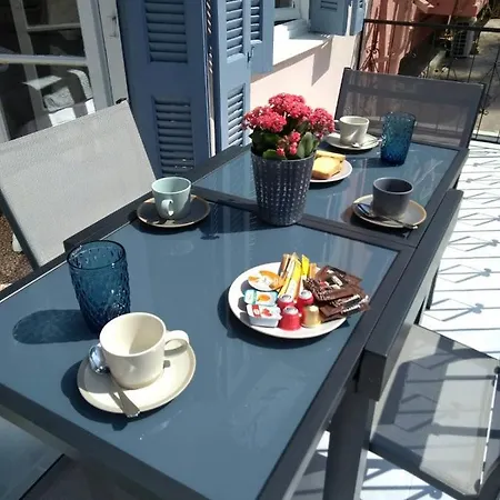 Marinos Appartement *