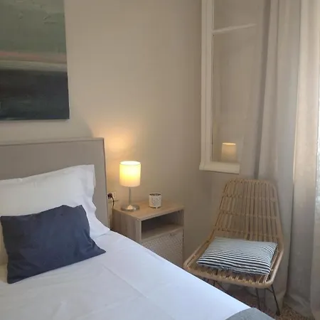 Apartment Marinos *