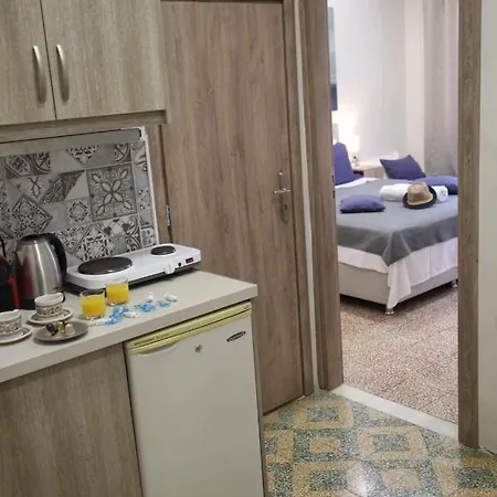 Marinos Chania (Crete)