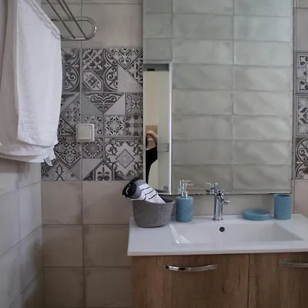 Apartment Marinos *