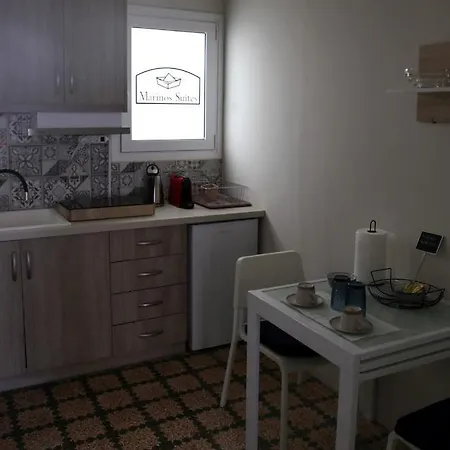 Marinos Apartment