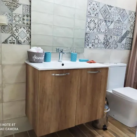 Marinos Chania (Crete)